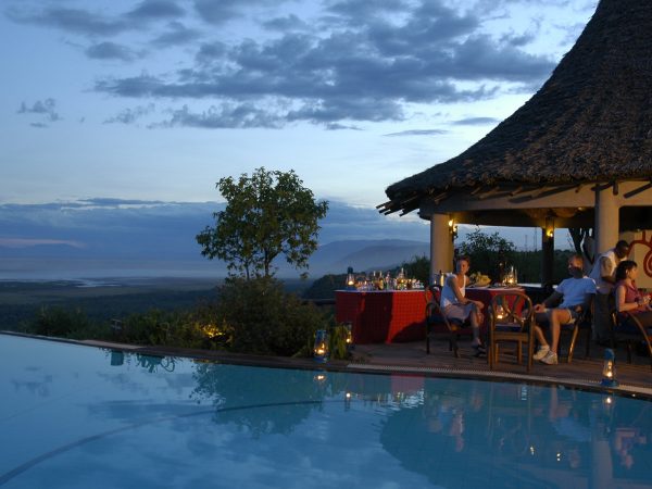 lake manyara serena lodge